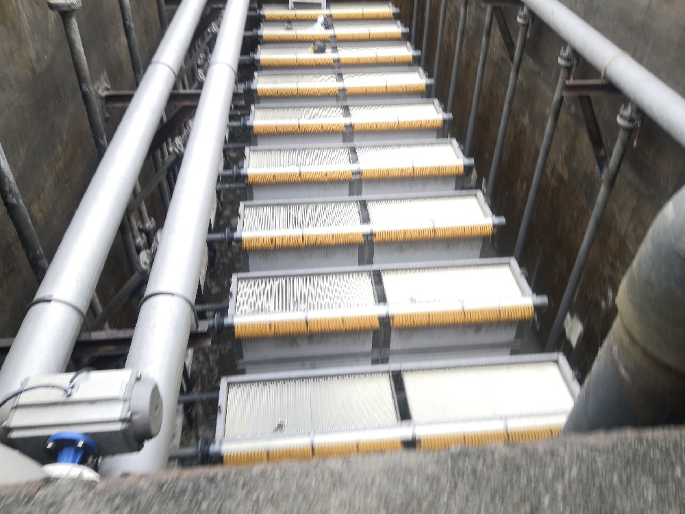 东丽浸没式超滤膜 (1).jpg